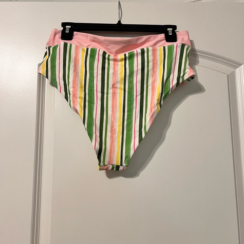 Cupshe Bikini Set - Picture 5 of 5